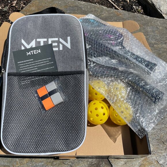 Fiberglass Pickleball Paddles Balls Carry Bag Set (NWOT) - Picture 2 of 13